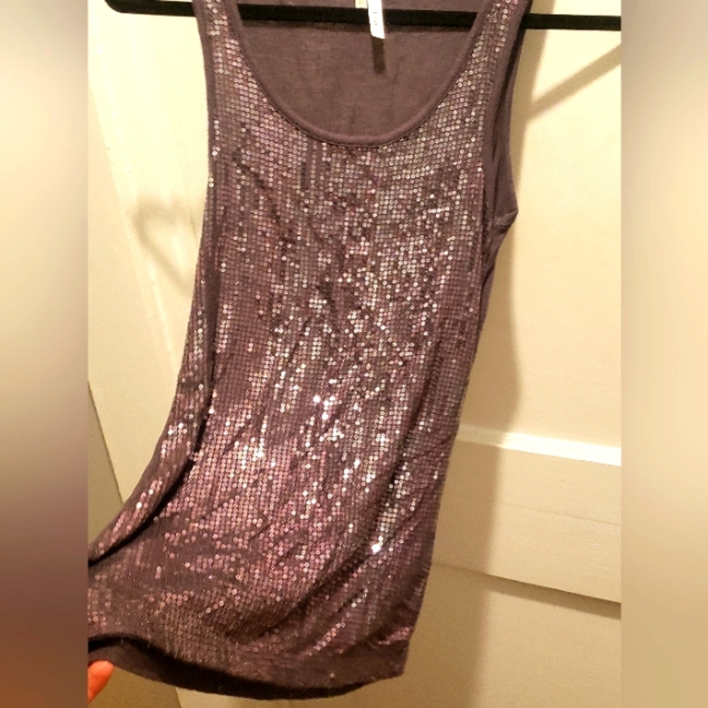 Xs sequence top